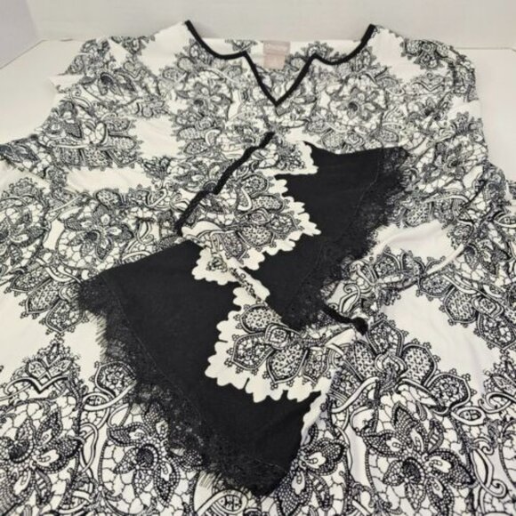 Chico's White Black Floral Printed Blouse Women Long Bell Sleeve Top Size 3 - Picture 6 of 11